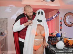 NastyAdult.info presents: Hardcore ffm threesome with stunning emma hix & lasirena69