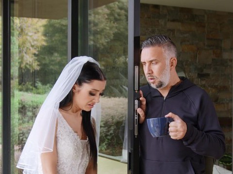 NastyAdult.info presents: Closeup video of newly runaway bride jazmin luv getting fucked hard
