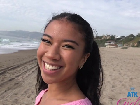 NastyAdult.info presents: Ebony babe ameena green spreads legs to be fingered in the car