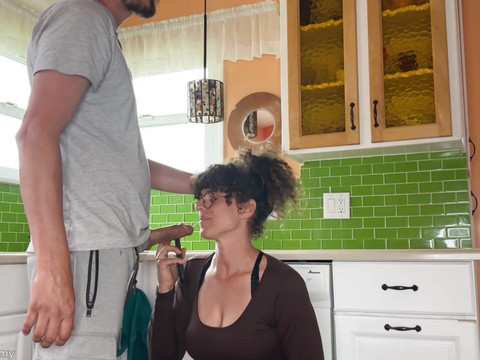 NastyAdult.info presents: Stepmom caught and continued on facetime